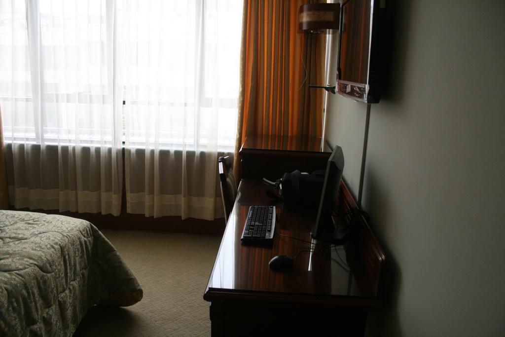 Hotel Oro Inn Λίμα Δωμάτιο φωτογραφία